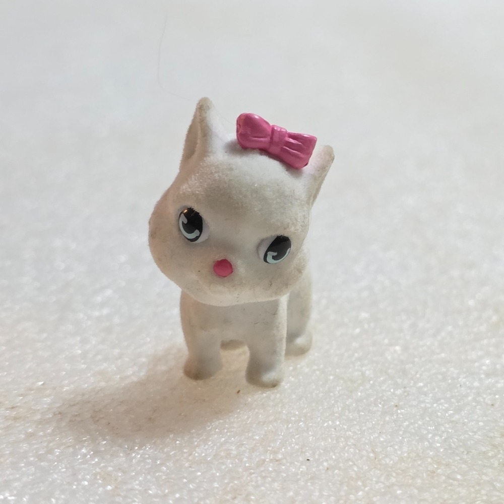Kitty In My Pocket Snowflake the White LaPerm Cat Figure Flocked 1.5"